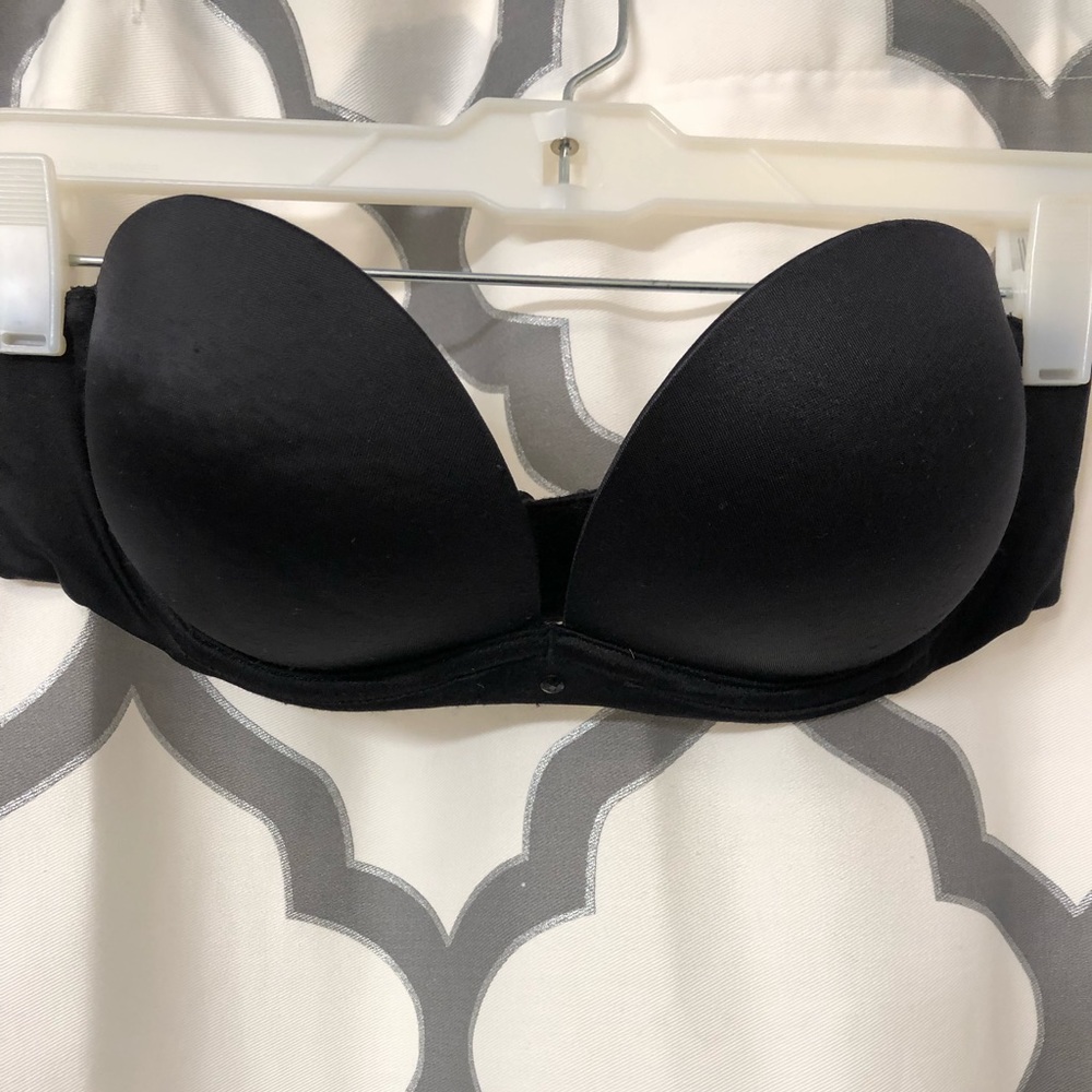 Victoria Secret strapless bra